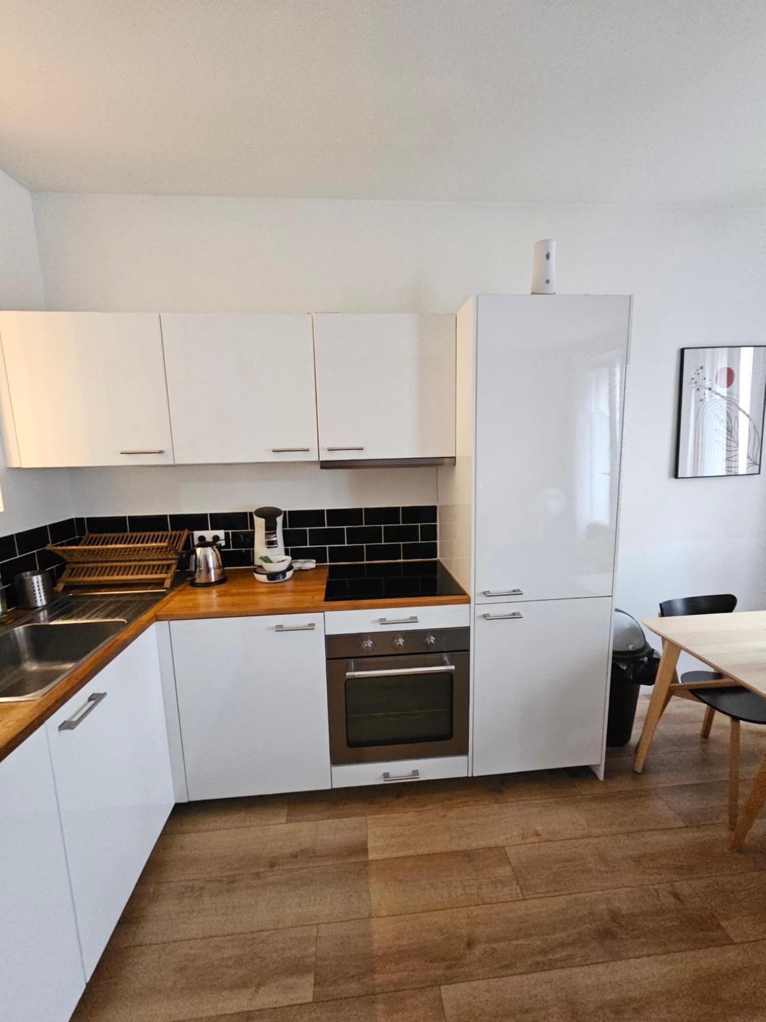 *Appartement Moderne/2 Minutes Du Metro* Saint-Ouen  Bagian luar foto