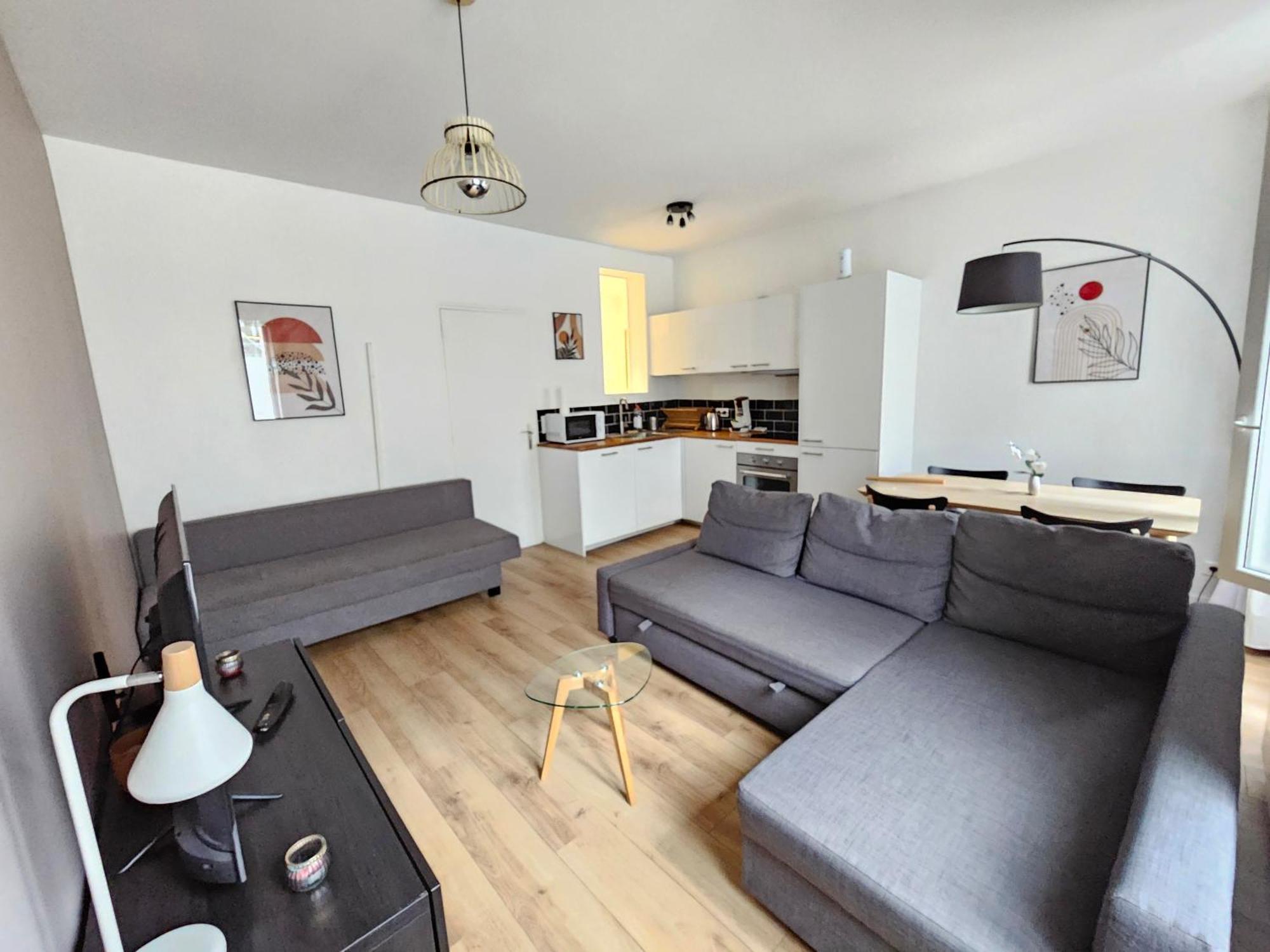 *Appartement Moderne/2 Minutes Du Metro* Saint-Ouen  Bagian luar foto