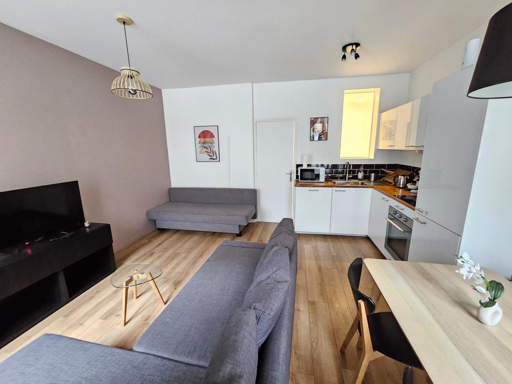*Appartement Moderne/2 Minutes Du Metro* Saint-Ouen  Bagian luar foto