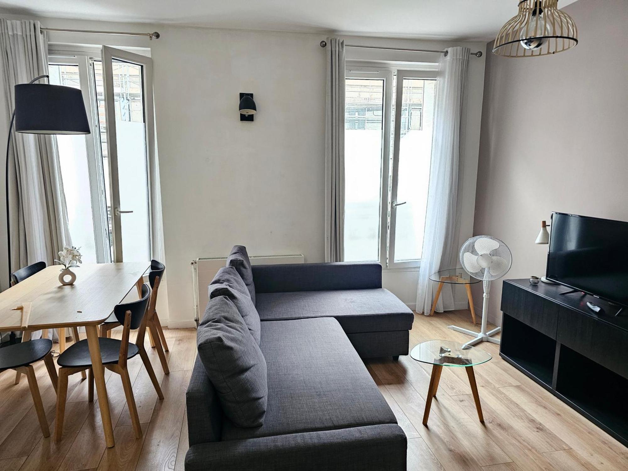 *Appartement Moderne/2 Minutes Du Metro* Saint-Ouen  Bagian luar foto